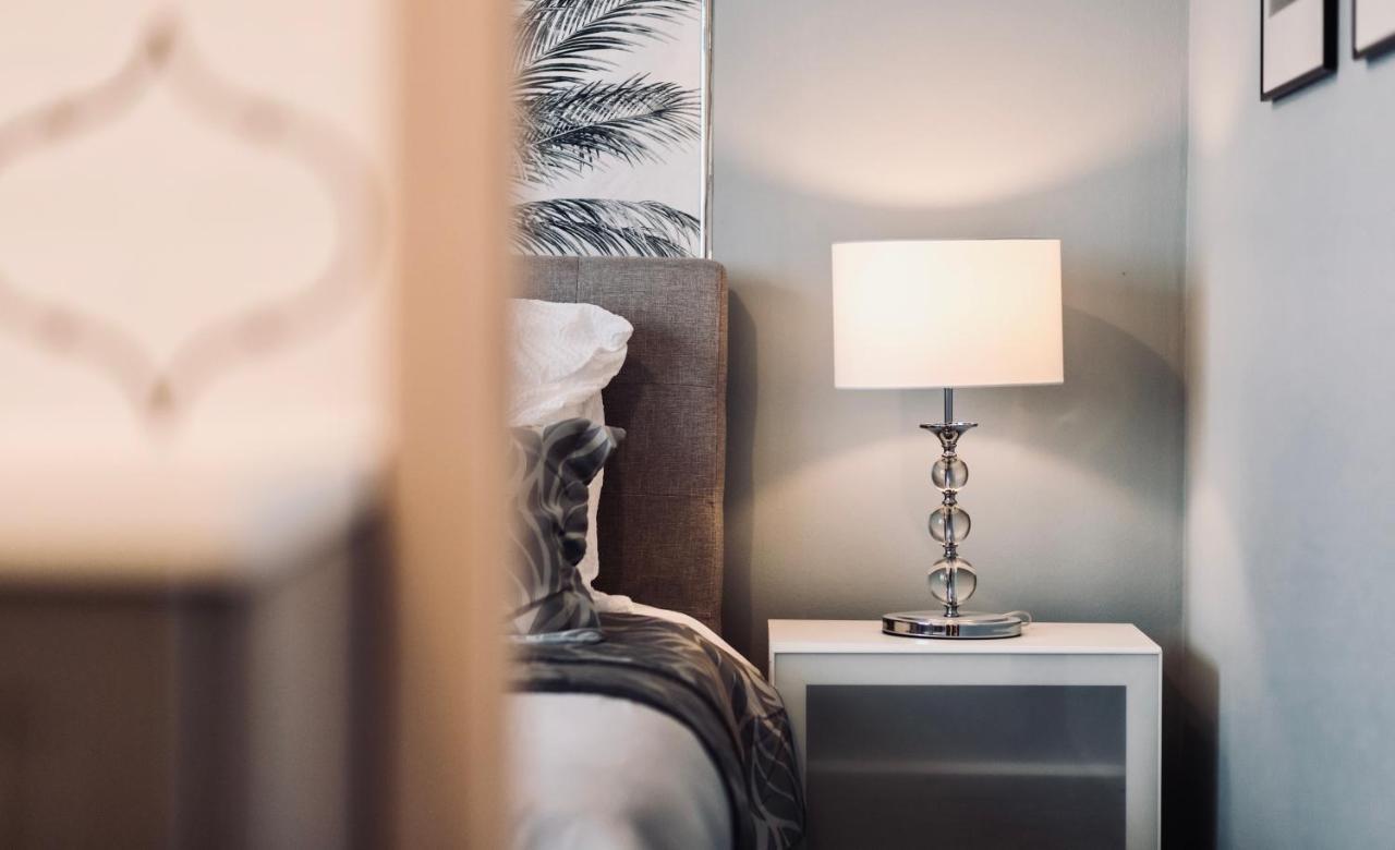 Monarchia Apartman Grand Mosonmagyarovar Luaran gambar