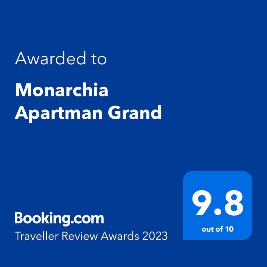 Monarchia Apartman Grand Mosonmagyarovar Luaran gambar
